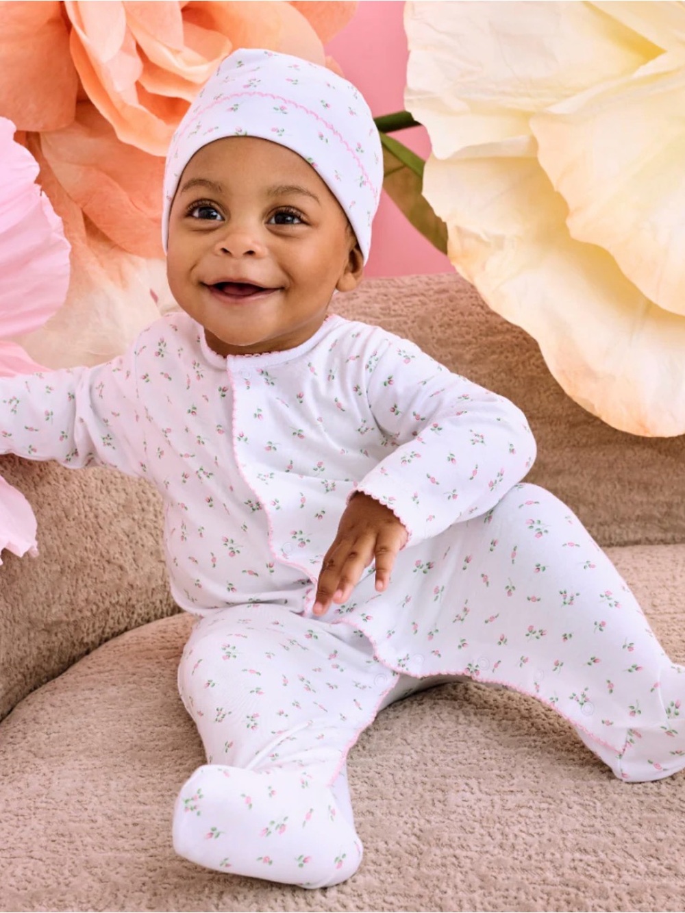 Kissy Kissy NWT Garden Roses Footie 3-6 m